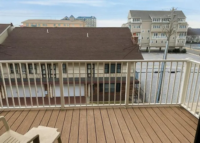 Aparthotel Boardwalk One- W Balcony And Partial Ocean View Ocean City